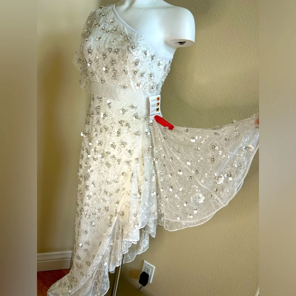 Mac Duggal NWT 4 One Shoulder Embellished High Low Asymmetric Gown White - Picture 8 of 13